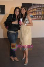 Nayantara Thacker with Kajal Fabiani at Marigold Fine Art Event in Delhi on 3rd Dec 2009.JPG
